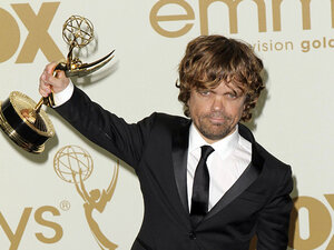 Peter Dinklage with his Emmy Award