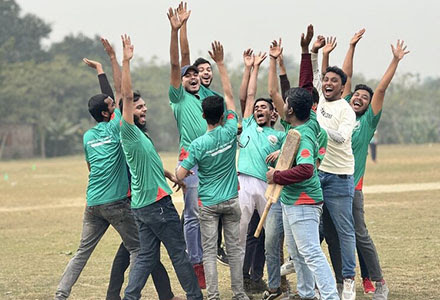 Image of group cheering