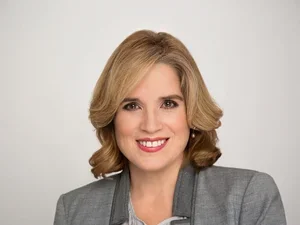 Carmen Yulin Cruz headshot