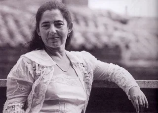 Image of Aileen Passloff